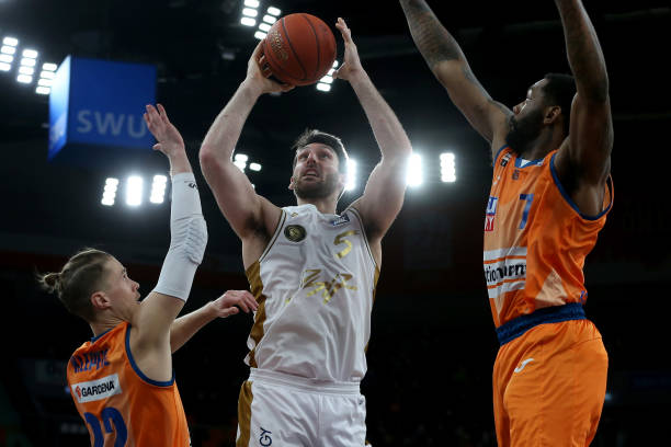 不仅是赛场 不仅是赛场