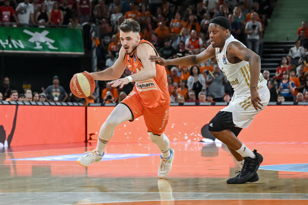 他就是克里 他就是克里