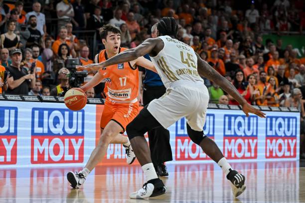 他俱乐部的 他俱乐部的